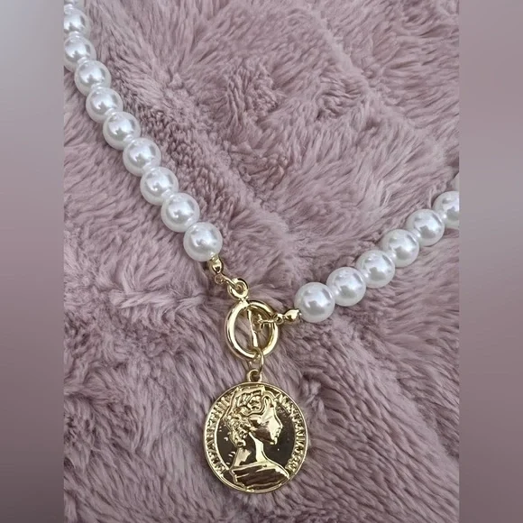 Pearl set - Picture 3 of 3